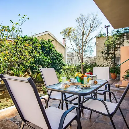 Casa Giardino ארגוסטולי