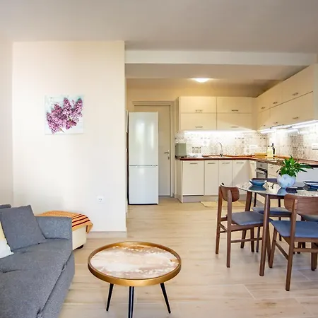 Apartamento Casa Giardino